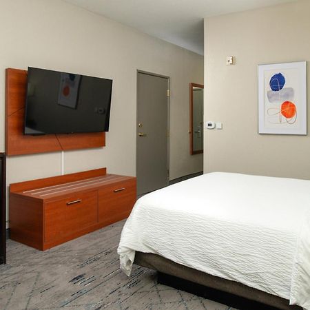 Holiday Inn Express Hotel & Suites Farmington By Ihg Екстериор снимка
