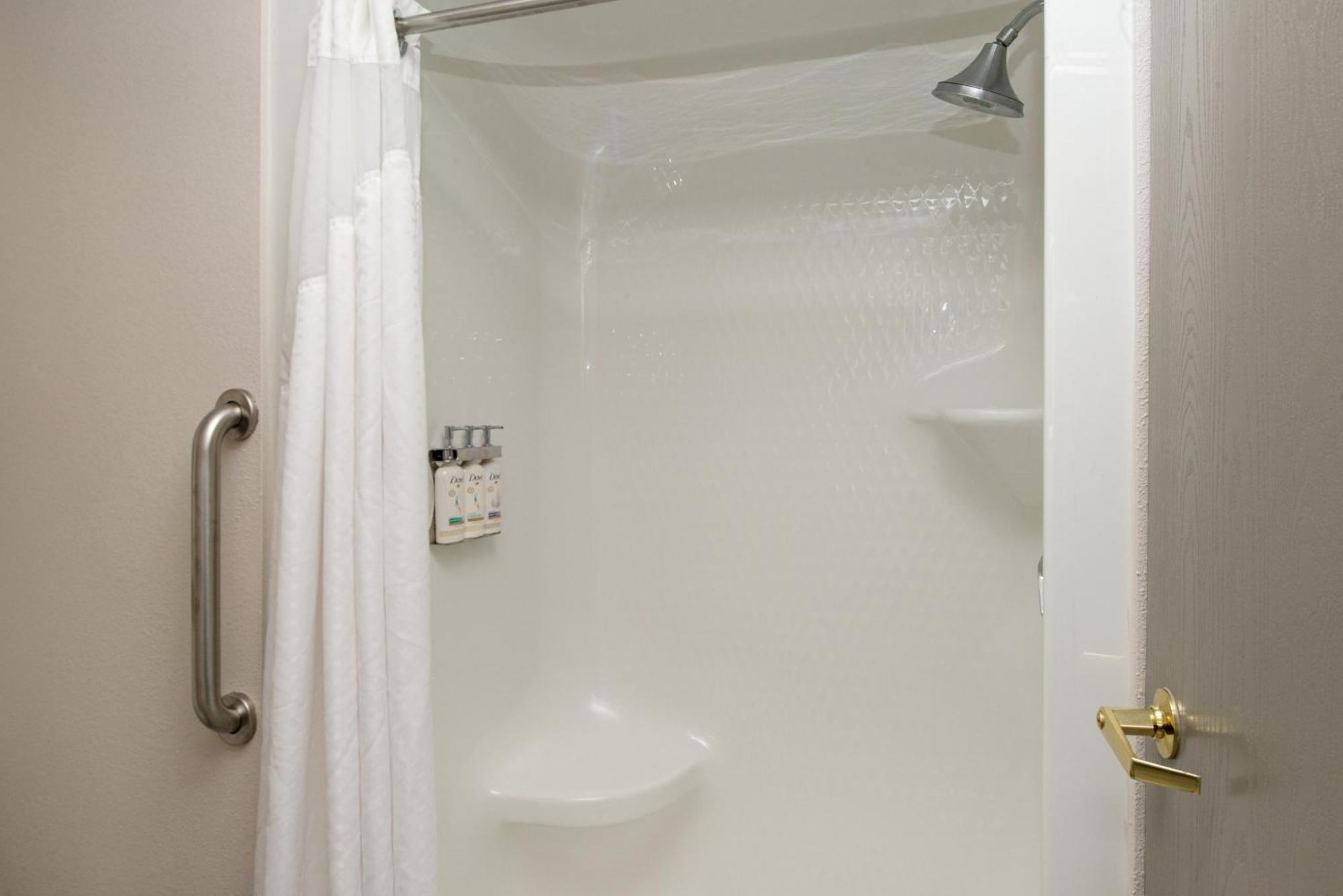 Holiday Inn Express Hotel & Suites Farmington By Ihg Екстериор снимка